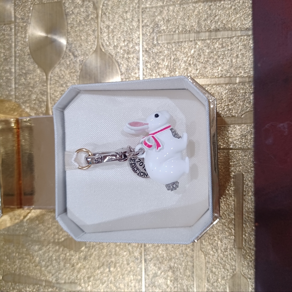 Juicy couture snow bunny charm